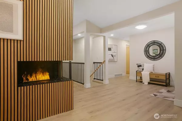 Kirkland, WA 98034,13209 69th AVE NE