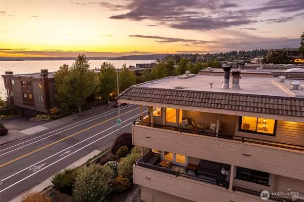 Kirkland, WA 98033,832 Lake ST S