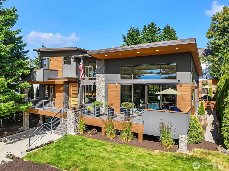 1808 2nd ST, Kirkland, WA 98033