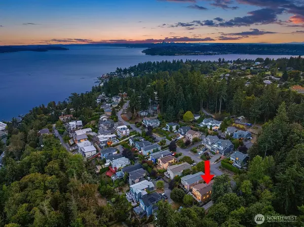 Kirkland, WA 98034,12046 89th PL NE