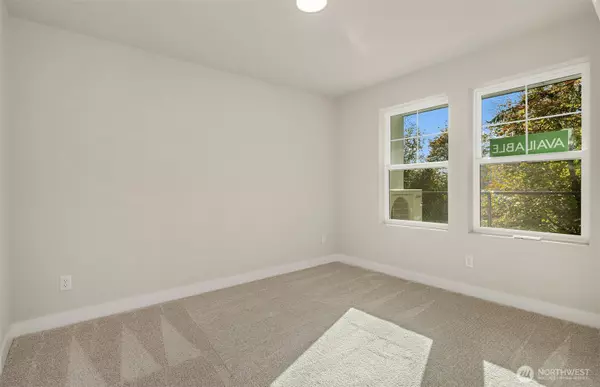 Bothell, WA 98011,9016 NE 203rd CT #B