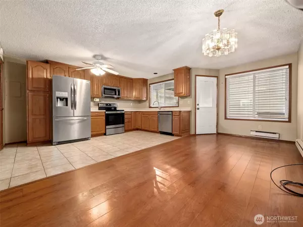 Federal Way, WA 98003,122 S 324th PL #44