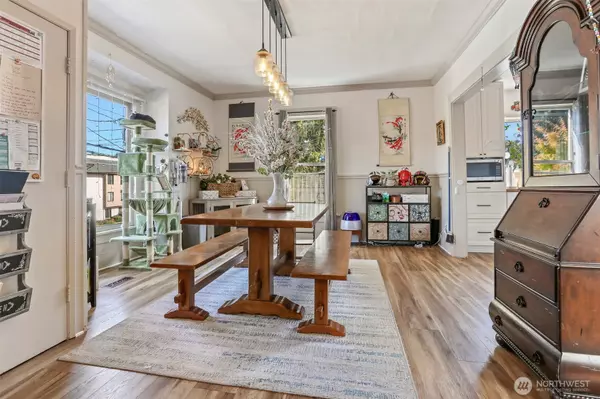 Seattle, WA 98199,3654 35th AVE W