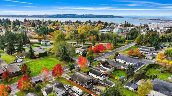 Blaine, WA 98230,652 H ST