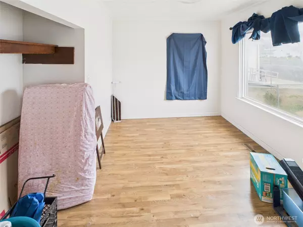 Ritzville, WA 99169,205 E Broadway AVE