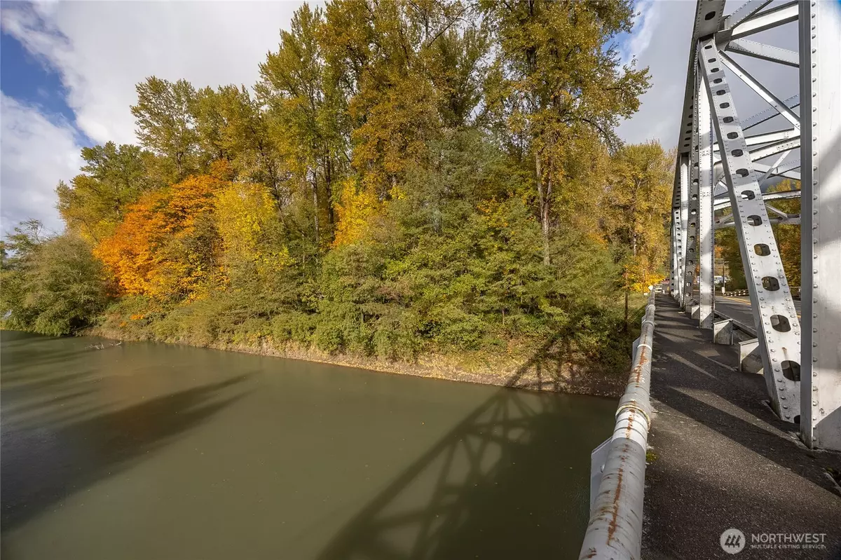 Randle, WA 98377,0 SR 131