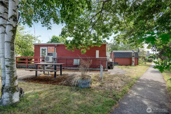 Bellingham, WA 98225,2201 Cornwall AVE