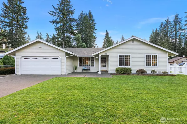 3450 Foxwood DR SE, Port Orchard, WA 98366
