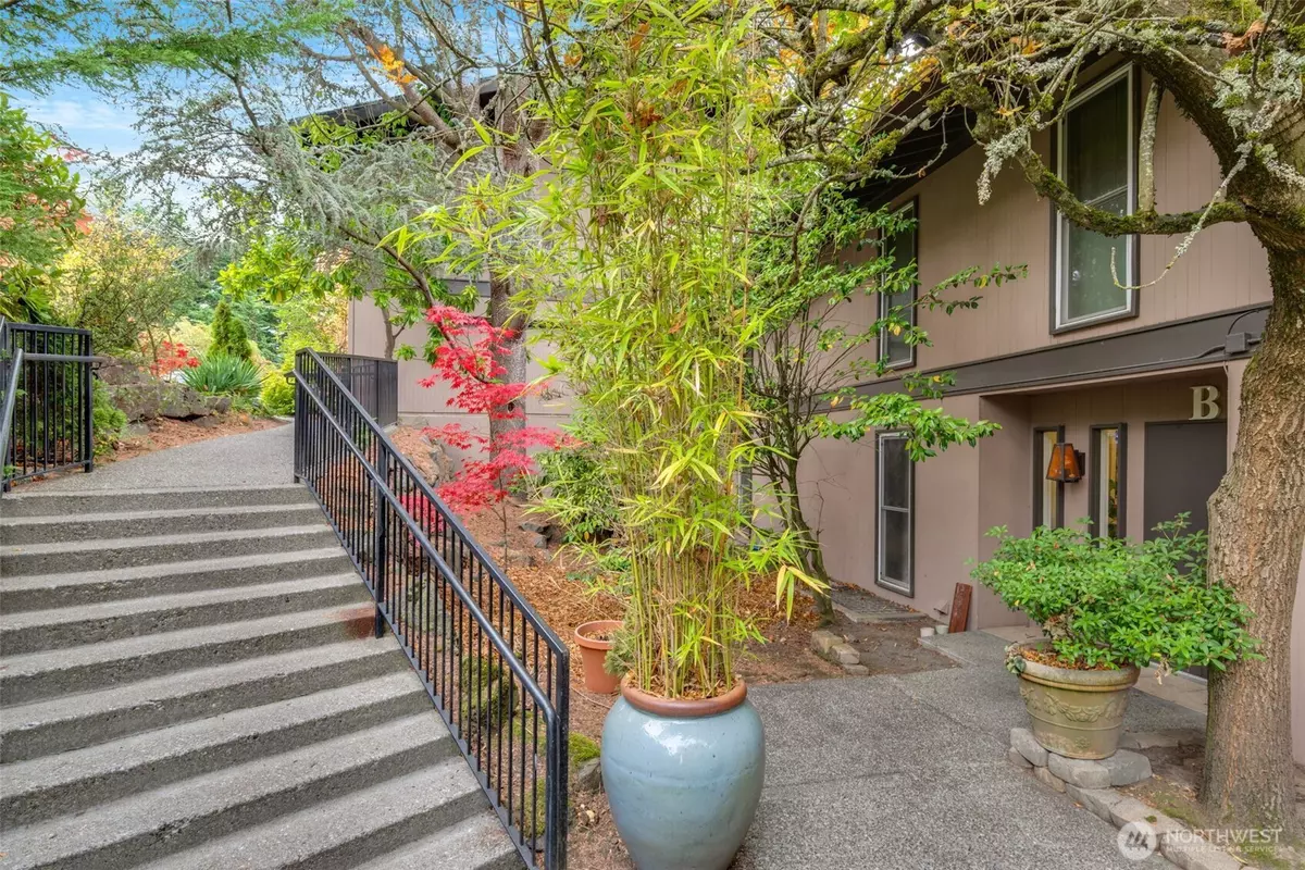 Renton, WA 98055,1425 S Puget DR #B3