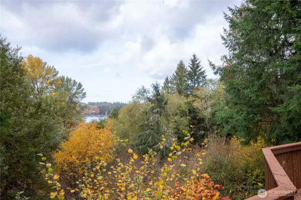 Olympia, WA 98513,6541 Lake Saint Clair DR SE