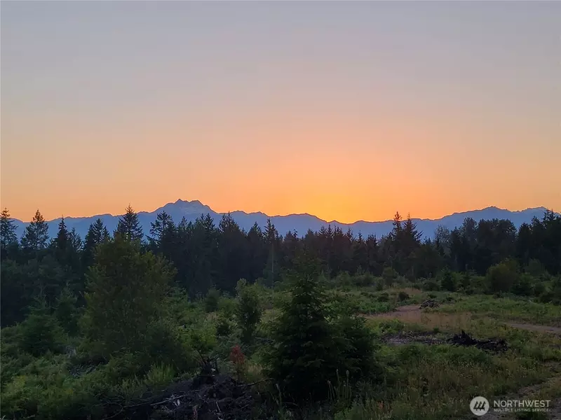 63 Wayne RD W, Seabeck, WA 98380