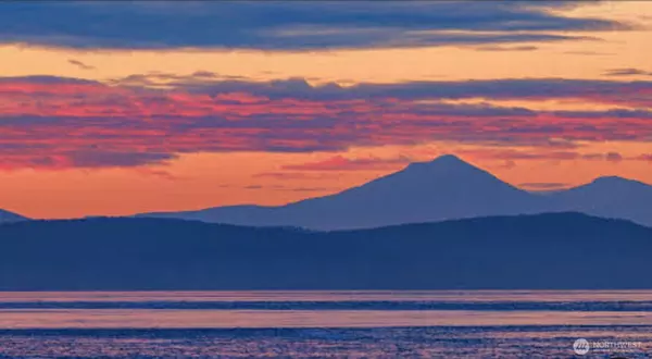 110 174th PL NE, Bellevue, WA 98008