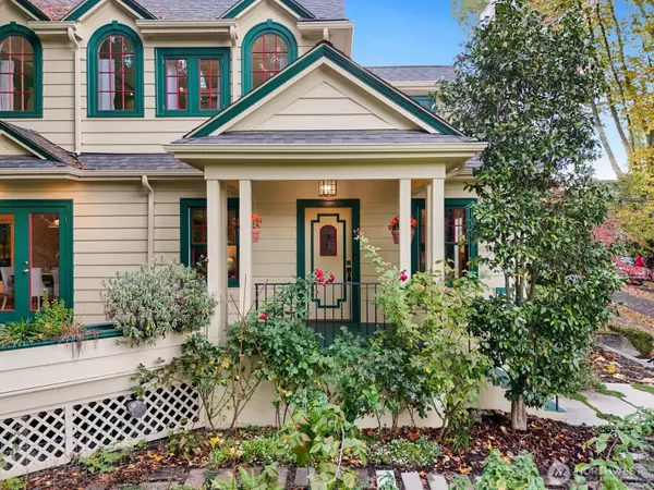 Seattle, WA 98122,615 36th AVE