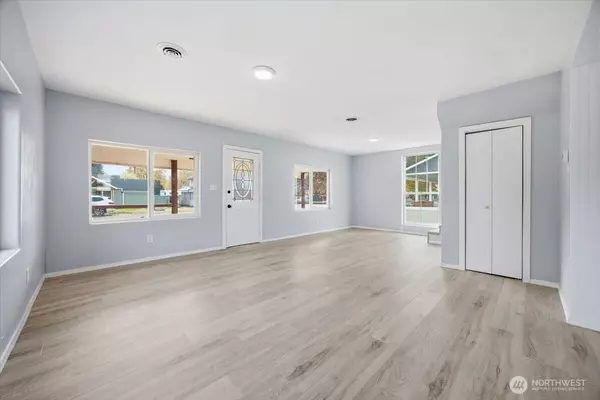 Dayton, WA 99328,107 E Richmond