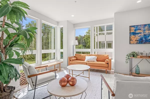 Seattle, WA 98168,12225 Roseberg AVE S #2