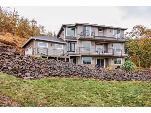 Kelso, WA 98624,4300 OLD PACIFIC HWY S