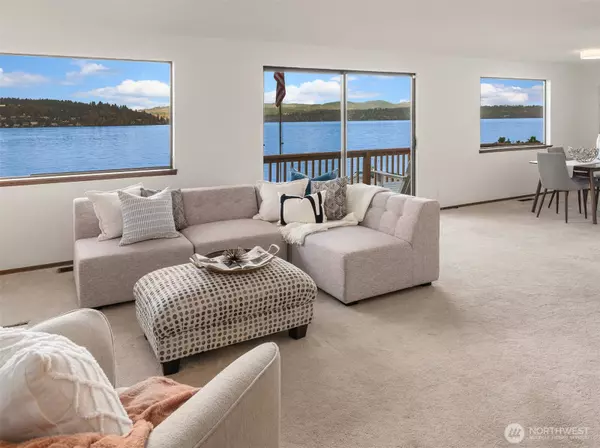 Seattle, WA 98118,9764 Rainier AVE S