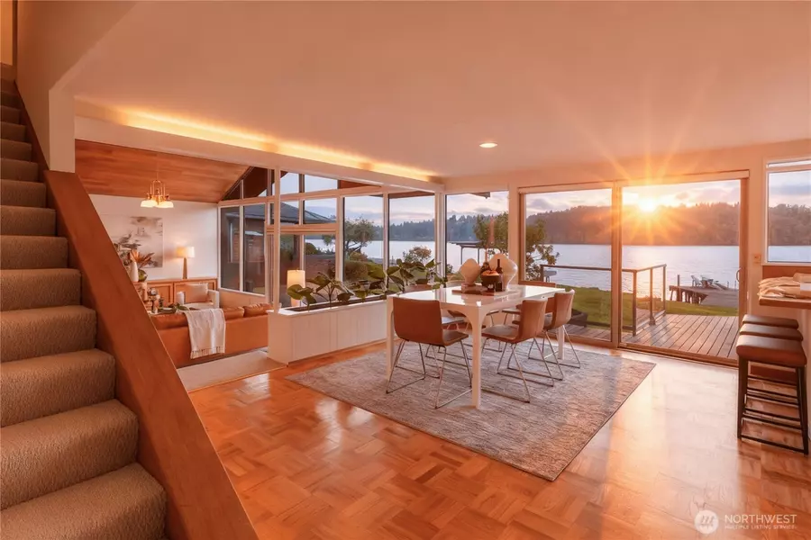 14026 Riviera PL NE, Seattle, WA 98125