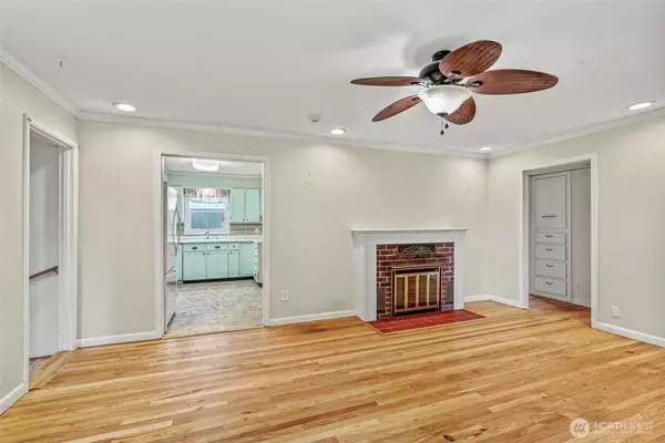 Longview, WA 98632,3053 Fir ST