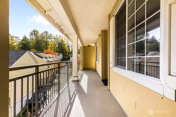 Renton, WA 98056,1800 NE 40th ST #E301