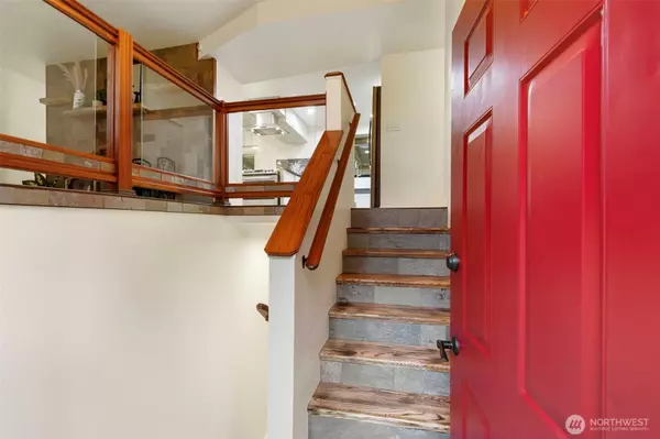 Seabeck, WA 98380,505 Peter Hagen RD NW