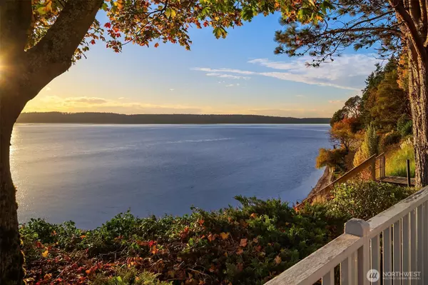 Camano Island, WA 98282,1156 S West Camano DR