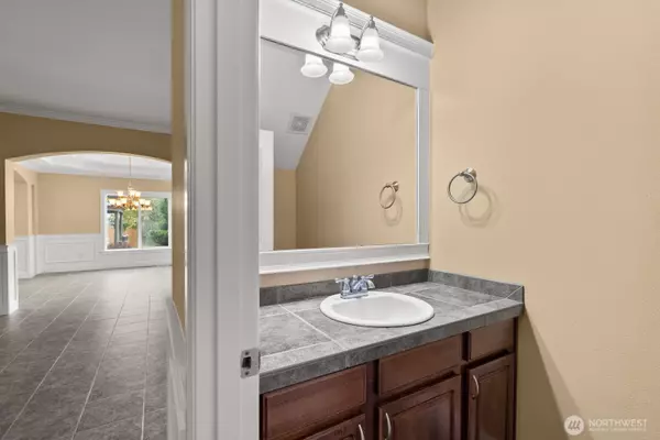 Spanaway, WA 98387,17215 18th AVE E