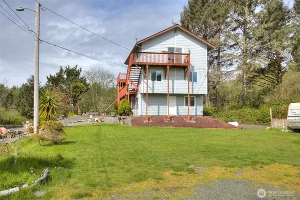 2691 State Route 109, Ocean City, WA 98569
