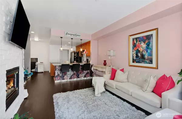 Renton, WA 98057,55 Williams AVE S #209