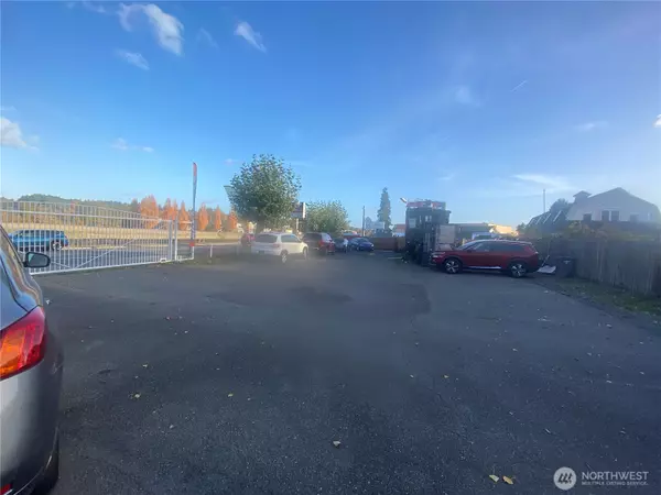 Auburn, WA 98002,Address not disclosed