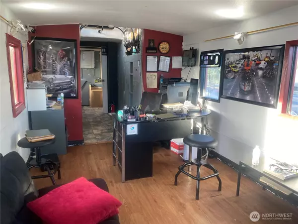 Auburn, WA 98002,Address not disclosed