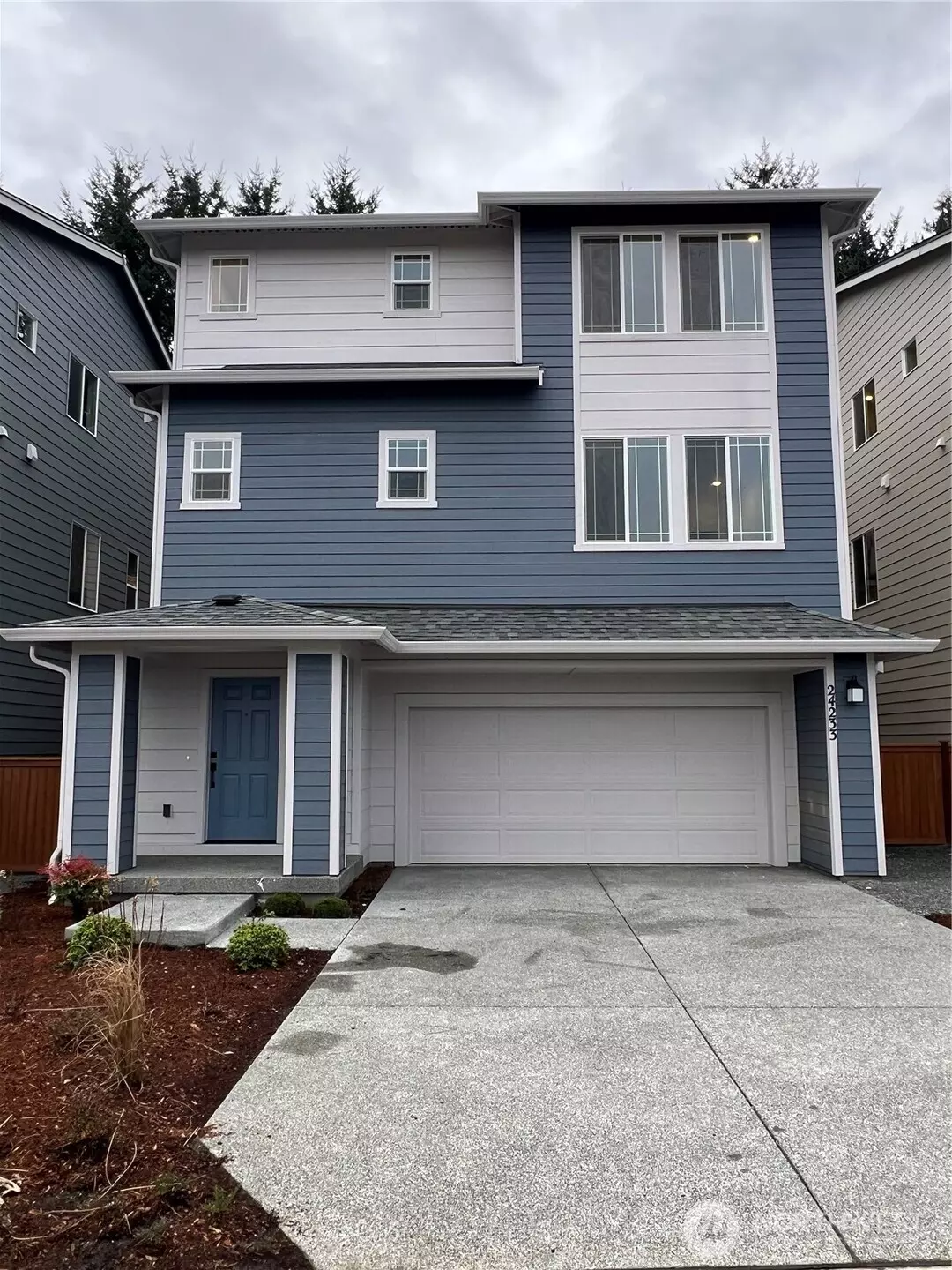 Bothell, WA 98021,24233 13th AVE SE #CR26