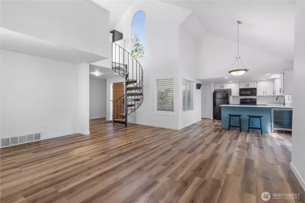 Federal Way, WA 98023,4715 SW 315th PL