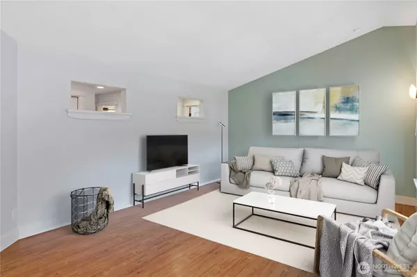 Port Hadlock, WA 98339,31 Petes Spur