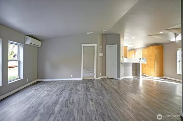 Camano Island, WA 98282,603 Forrest WAY