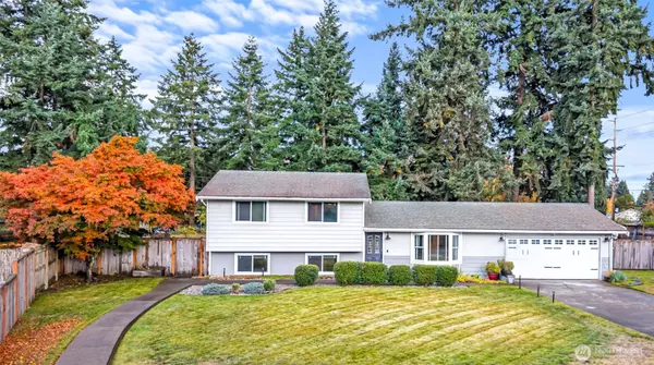8831 Daffodil LN SE, Olympia, WA 98513