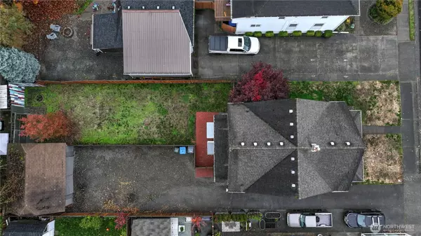 Puyallup, WA 98372,409 5th AVE NE