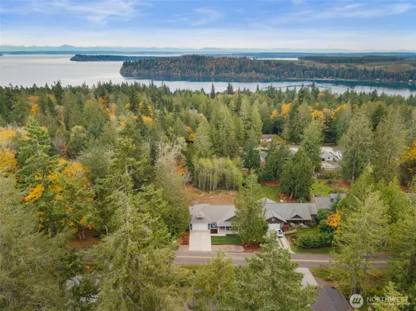 Port Ludlow, WA 98365,381 Rainier LN