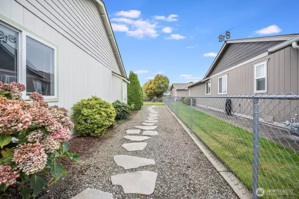 Buckley, WA 98321,265 Heather LN