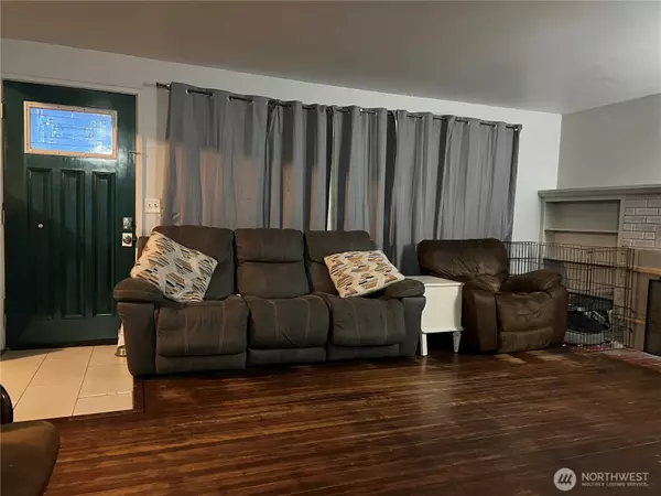 Omak, WA 98841,120 S Granite ST