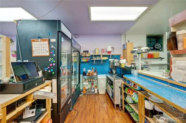 Everett, WA 98201,2512 Colby AVE