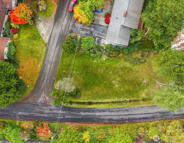 Bellevue, WA 98004,10054 NE 33rd ST #2&3