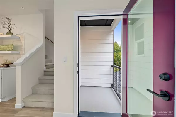 Edmonds, WA 98026,5015 144th ST SW #A4