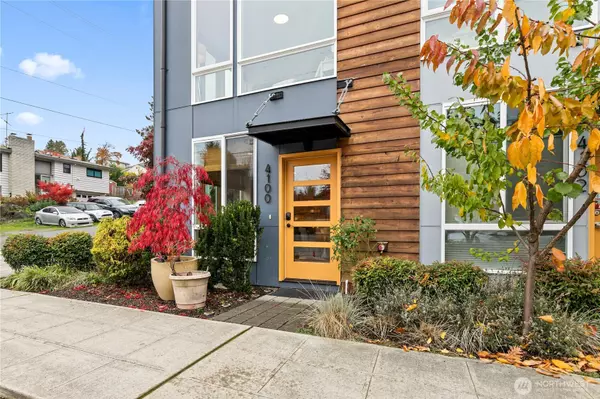 Seattle, WA 98118,4100 37th AVE S