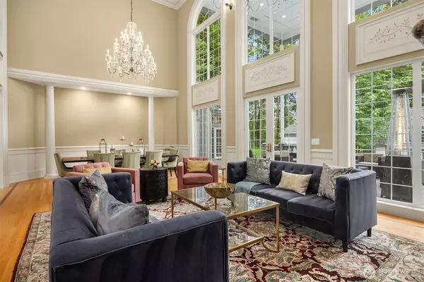 Issaquah, WA 98027,22135 SE 134th ST