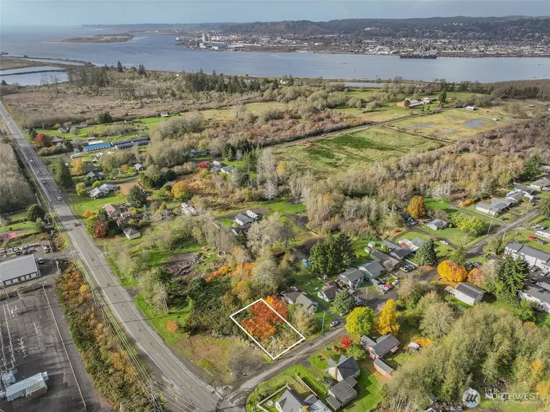 2017 Harding RD, Aberdeen, WA 98520