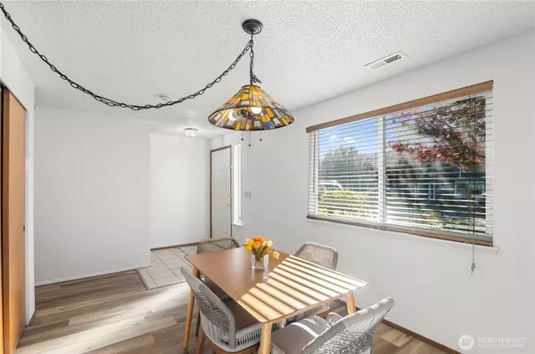 Everett, WA 98204,1421 W Casino RD #A17