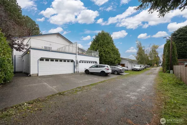 Blaine, WA 98230,1301 Mitchell AVE