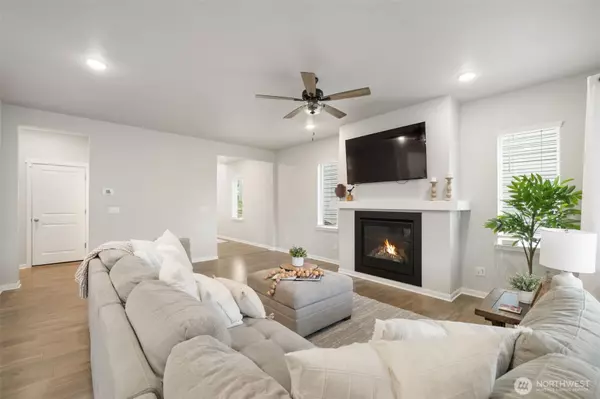 Port Orchard, WA 98367,4531 Currant LN SW