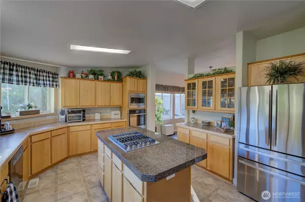 South Bend, WA 98596,1220 Morrison RD